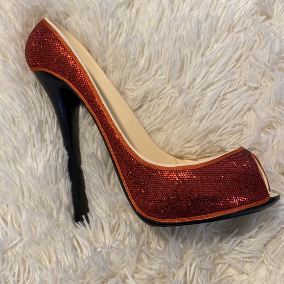 Red sequin wine 🍷 bottle holder and matching wine stopper set. - Picture 7 of 7